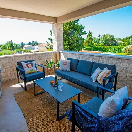 فيلة 1 In Porec,istrien - Istrabook *