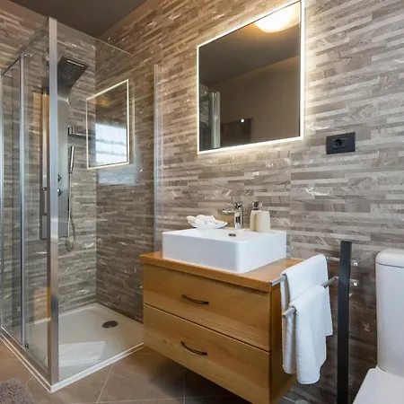 1 In Porec,istrien - Istrabook * Kukci