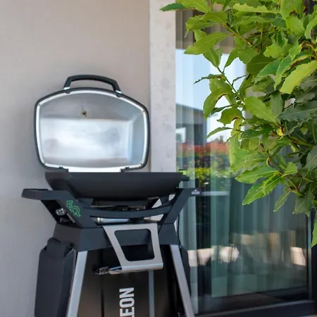 1 In Porec,istrien - Istrabook