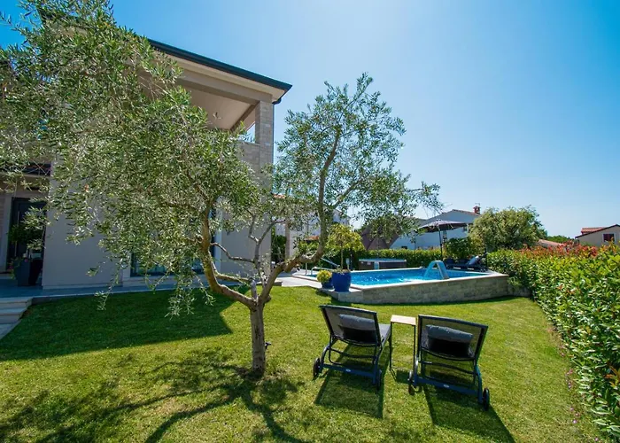 1 In Porec,istrien - Istrabook * Kukci